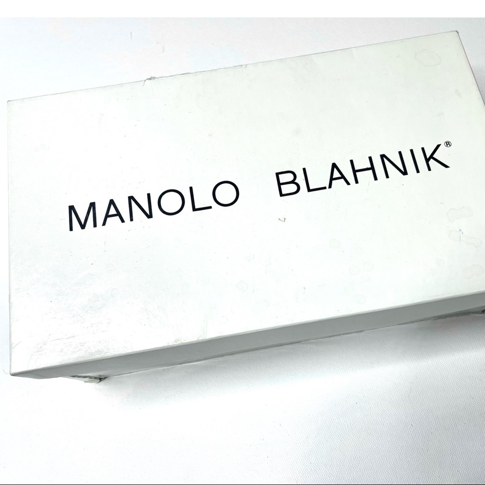 MANOLO BLAHNIK SUEDE PUMPS - Picture 7 of 7